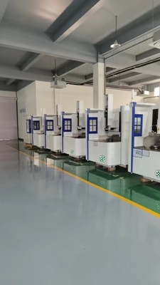 Múltiple eje CNC EDM Perforación de agujeros pequeños Sjd706 Uso avanzado del proceso de perforación de metal