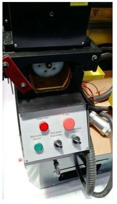 Máquina de corte CNC de velocidad media Dk7740 súper económica con servicio postventa