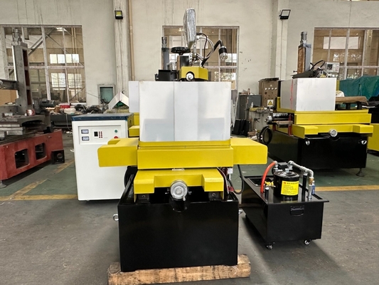 M400 Máquina EDM de corte de alambre de molibdeno CNC Durable y de larga duración