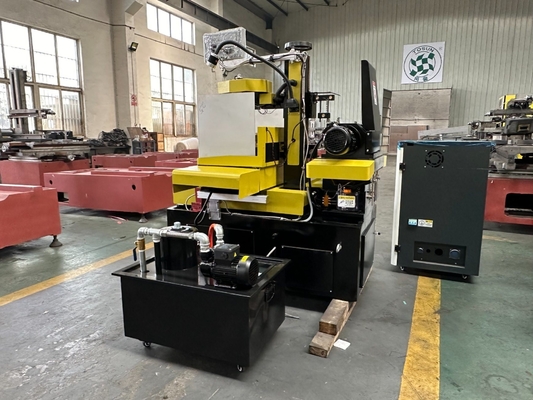 M400 Máquina EDM de corte de alambre de molibdeno CNC Durable y de larga duración