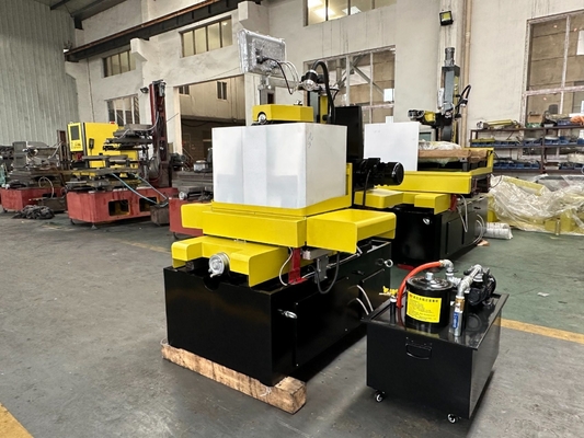 Máquina de descarga eléctrica de corte de alambre CNC de tipo inteligente M500 para el procesamiento de metales de precisión