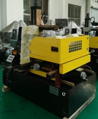 S250 Máquina de corte de alambre de descarga eléctrica CNC Precisión de procesamiento y coste de envío