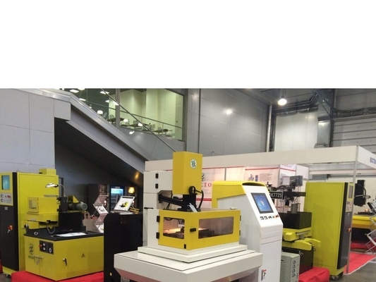 S250 Máquina de corte de alambre de descarga eléctrica CNC Precisión de procesamiento y coste de envío