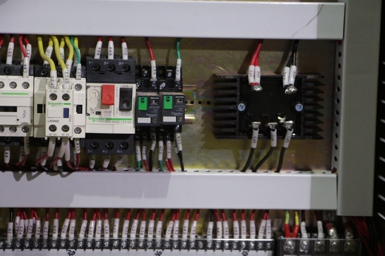 S250 Máquina de corte de alambre de descarga eléctrica CNC Precisión de procesamiento y coste de envío