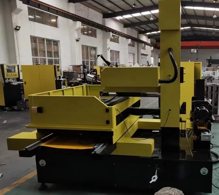 Máquina EDM de descarga eléctrica avanzada de corte de alambre de molibdeno CNC S800 para la metalurgia