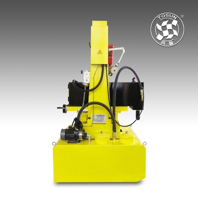 Z Axis Servo Motor Esparra Erosión Die Sinker máquina EDM450 con tiempo de entrega estimado