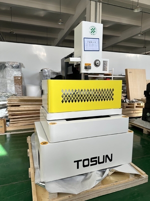 Máquina EDM de corte de alambre D400 de alta velocidad con corte por tapón dentro de herramientas CNC de corte de metales