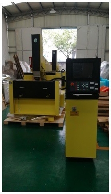 EDM550h con función de superficie de espejo