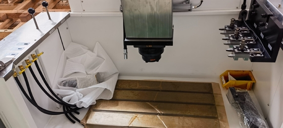 Máquina EDM de espejo CNC tipo RAM EDM1260h para procesamiento de alta precisión