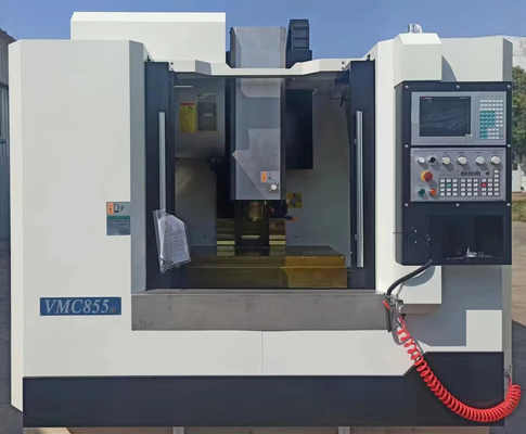 Centro de mecanizado vertical CNC de alta precisión Vmc855 con control de bucle semicerrado