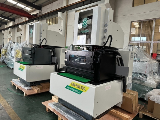 Uso del proceso de corte de alambre de latón de baja velocidad EDM Swe36SL para máquinas herramientas CNC de corte de metales