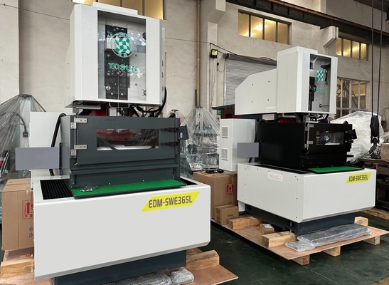 Máquina de precisión de inmersión CNC de corte de alambre de latón EDM Swe85SL