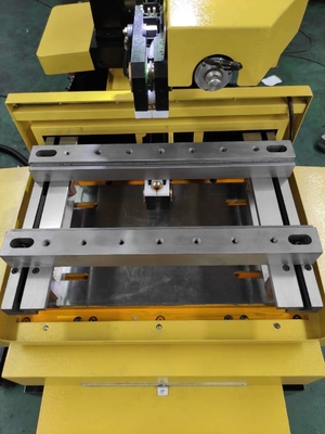 Tela de corte por erosión por chispa CNC EDM Dk7735 para corte de alta precisión